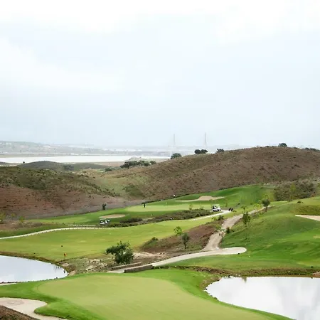 Tarik Beach Apartment *